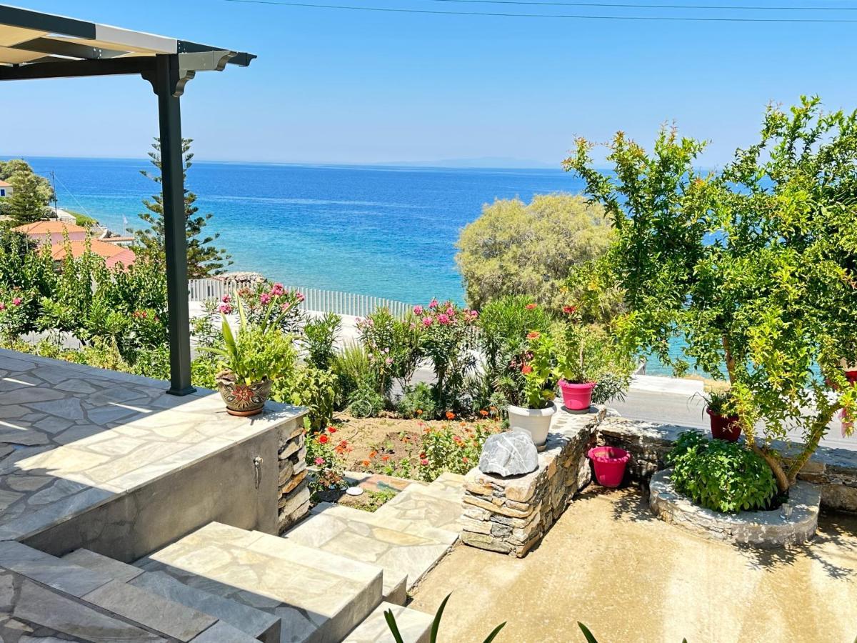 Holiday home Maroudio's