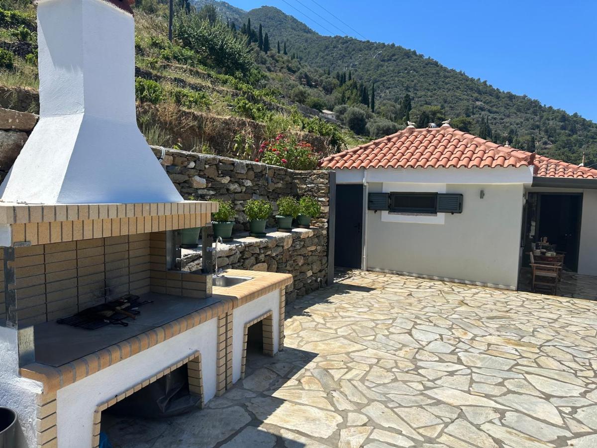 Maroudio's * Livadaki (Samos)