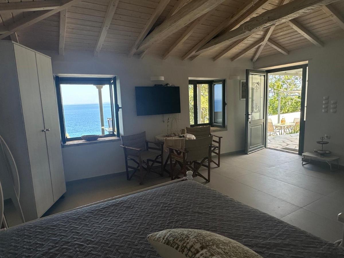 Holiday home Maroudio's